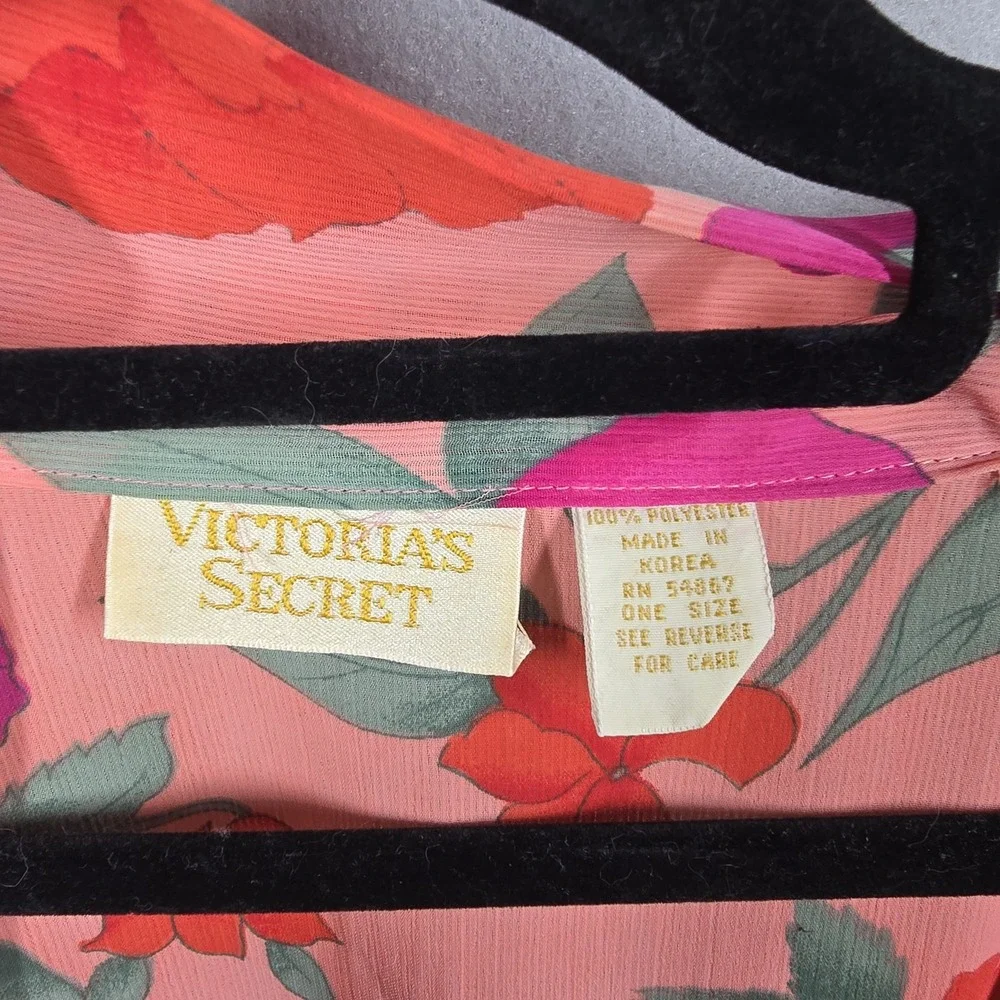 Victoria's Secret Coral Floral Satin Robe with Pink & Purple Blooms - Picture 4 of 5